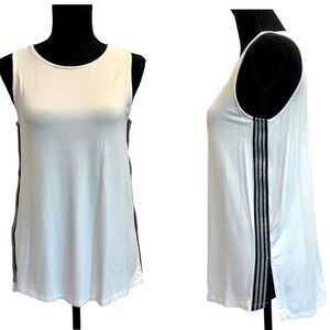 𝅺MELANIE Lyne ivory white tank top Sz M
